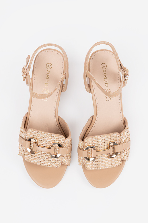 Sandalias color arena para mujer con...