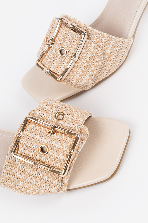 Chanclas color arena de tacón para...