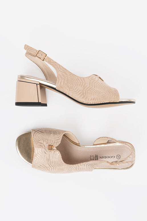 Sandalias de mujer color arena en...