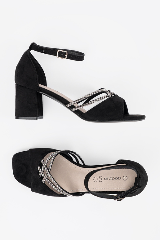 Sandalias de ante negras para mujer... Sandalias de ante negras para mujer...