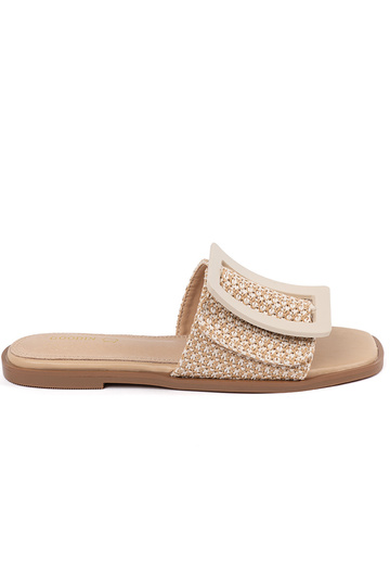 Chanclas de suela plana...