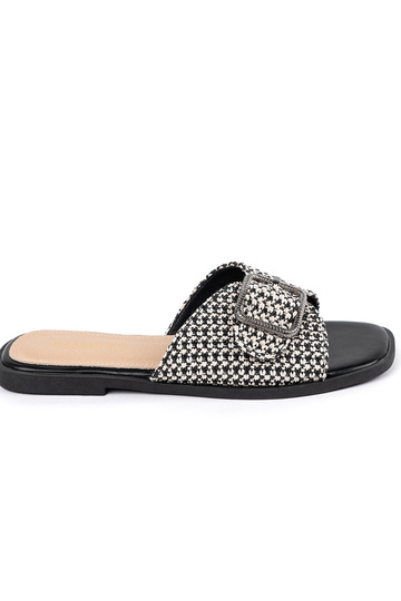 Chanclas a cuadros blanco y...