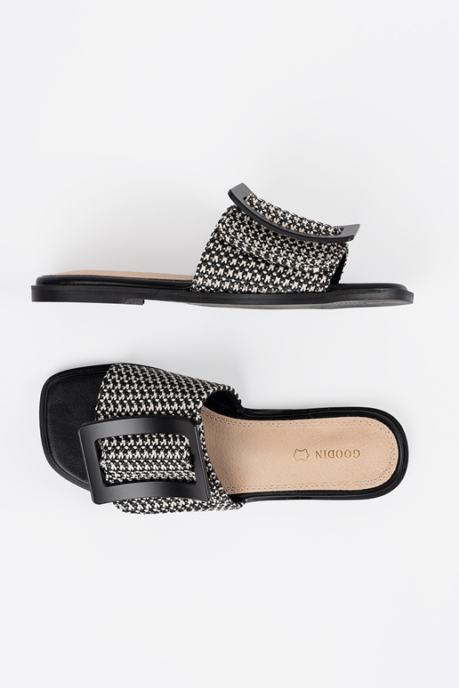 Chanclas planas blanco y negro