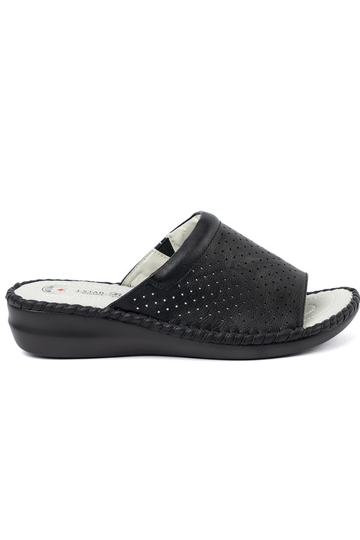 Zapatillas con inserciones de cuero... Zapatillas con inserciones de cuero...