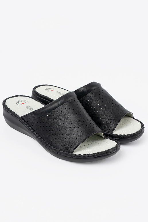 Zapatillas con inserciones de cuero... Zapatillas con inserciones de cuero...
