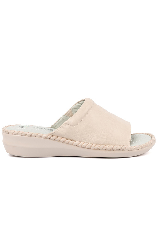 Zapatillas con inserciones de cuero...