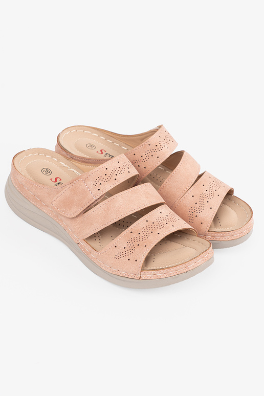 Chanclas de plataforma baja color rosa