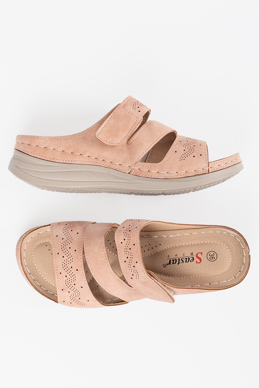 Chanclas de plataforma baja color rosa