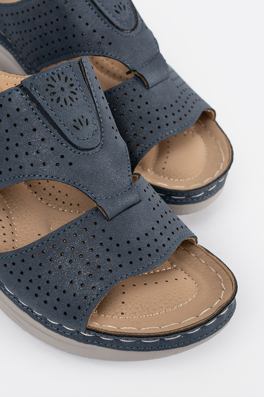 Chanclas cómodas con accesorios color...