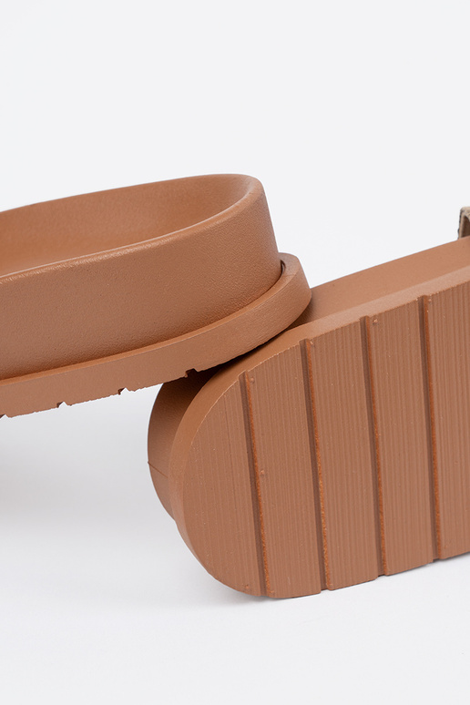 color marrón Zapatillas ze zdobieniem color marrón Zapatillas ze zdobieniem