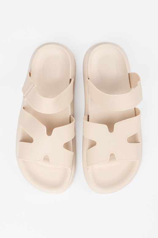 color marfil Zapatillas mujer en una...