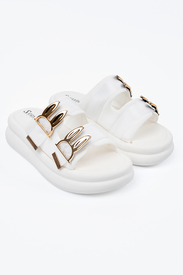 Zapatillas blancas con... 2