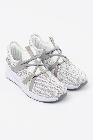 Zapatos deportivos... 2