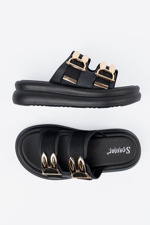 Zapatillas con plataforma adornadas... Zapatillas con plataforma adornadas...