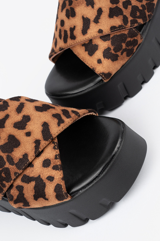 de gamuza Zapatillas mujer en una...