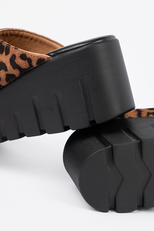 de gamuza Zapatillas mujer en una...