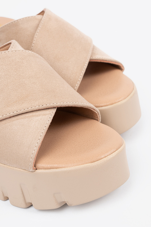 de gamuza Zapatillas mujer en una...