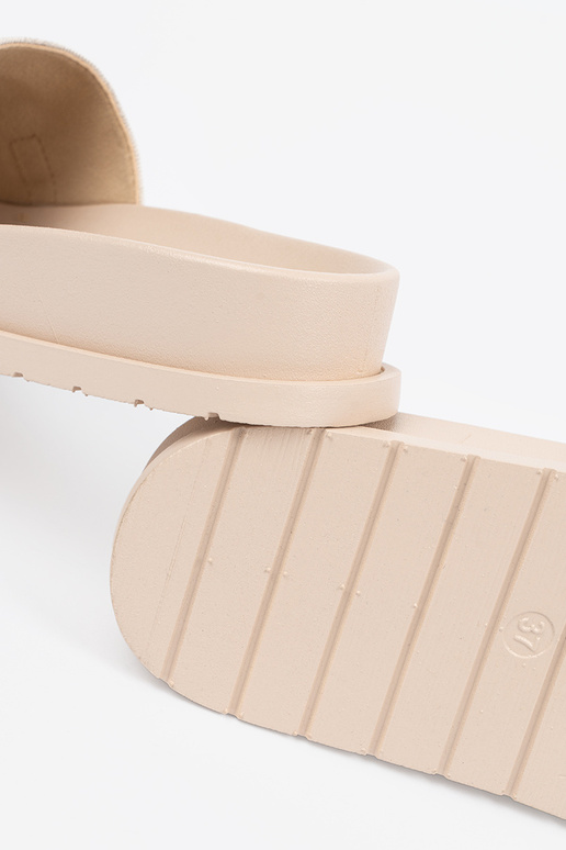 color marfil Zapatillas ze zdobieniem color marfil Zapatillas ze zdobieniem