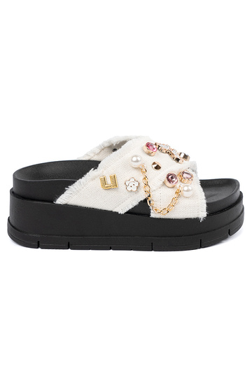 el color blanco Zapatillas...