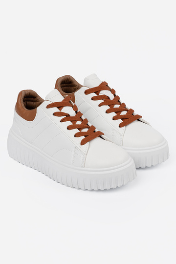 Zapatos de estilo deportivo... 2