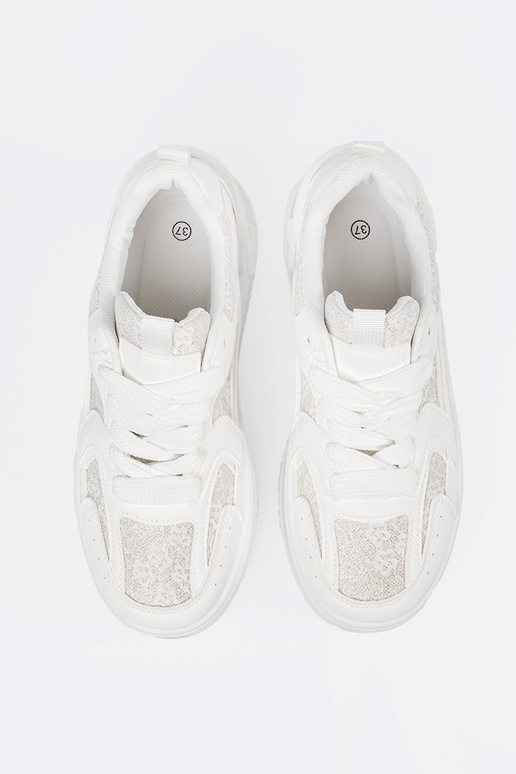 Zapatillas de estilo deportivo... Zapatillas de estilo deportivo...