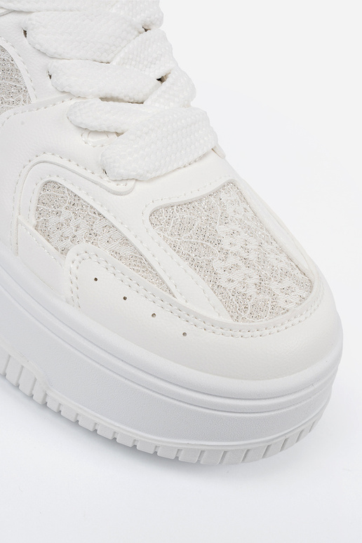 Zapatillas de estilo deportivo... Zapatillas de estilo deportivo...