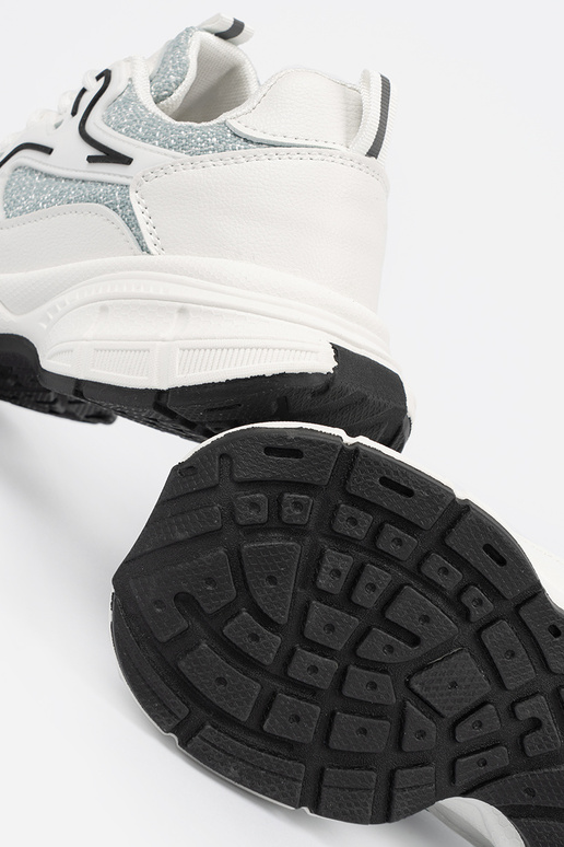 Zapatillas de estilo deportivo color... Zapatillas de estilo deportivo color...