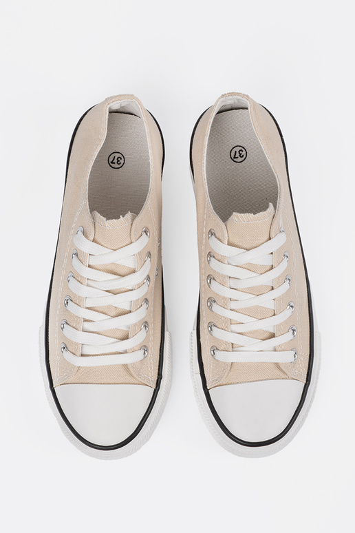 Zapatos de mujer color arena...