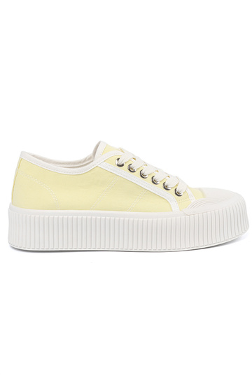 Zapatos amarillos con...