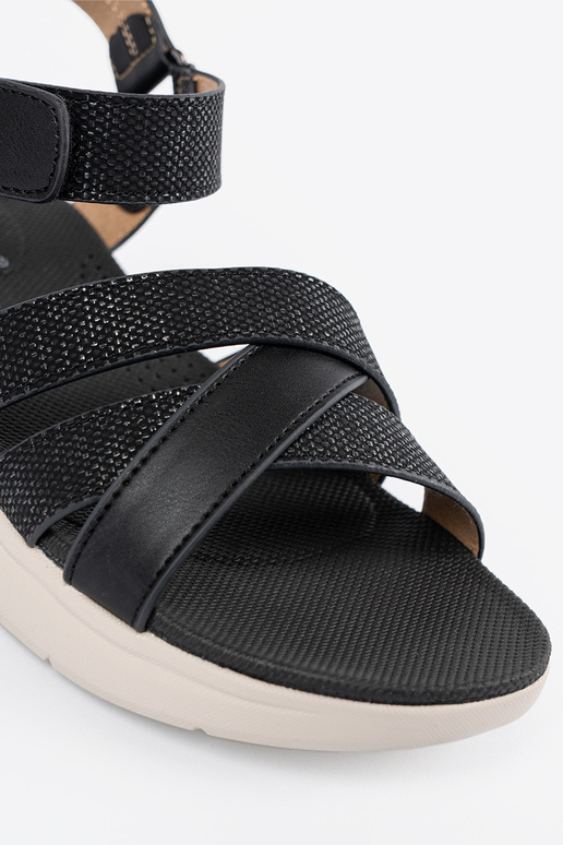 Sandalias de color marrón sobre...