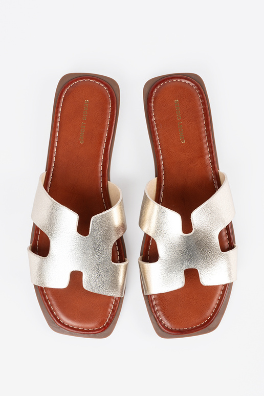 Chanclas de color dorado claro con...