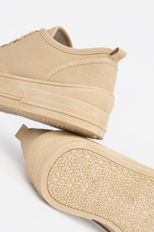 Botines bajos de mujer color arena