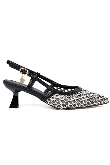 Zapatos de tacón altos...