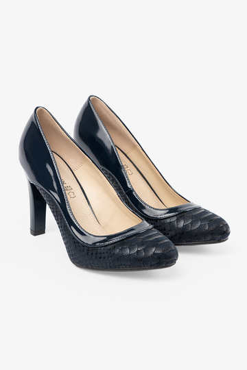 Zapatos de tacón alto... 2