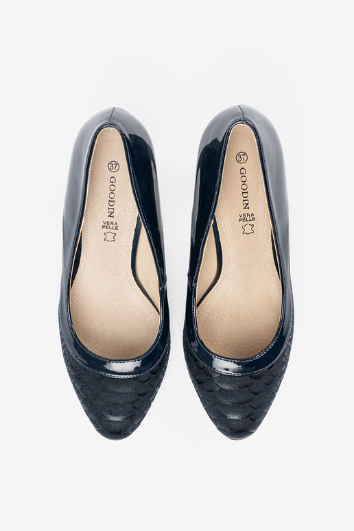 Zapatos de tacón alto negros cómodos