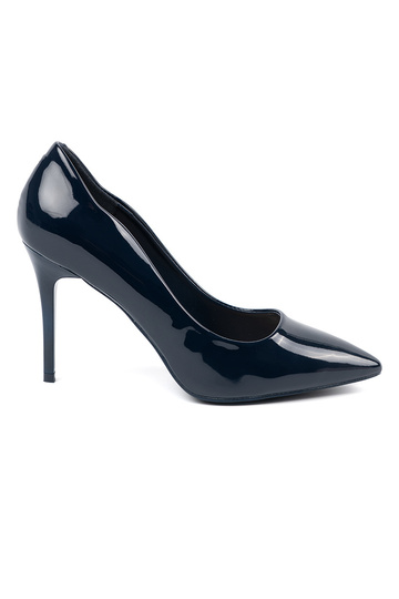Zapatos de tacón azul...