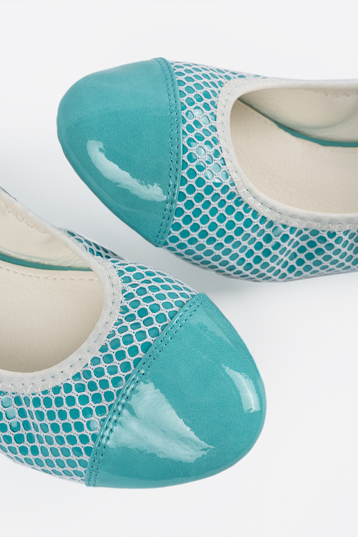 Bailarinas azules con red blanca