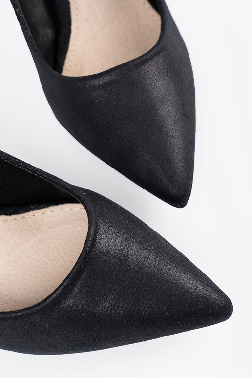 Tacones de ante negros