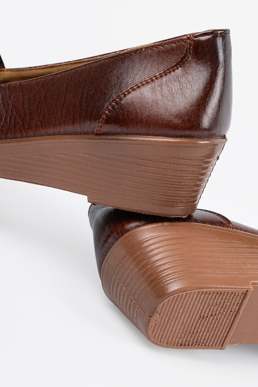 Zapatos con plataforma baja