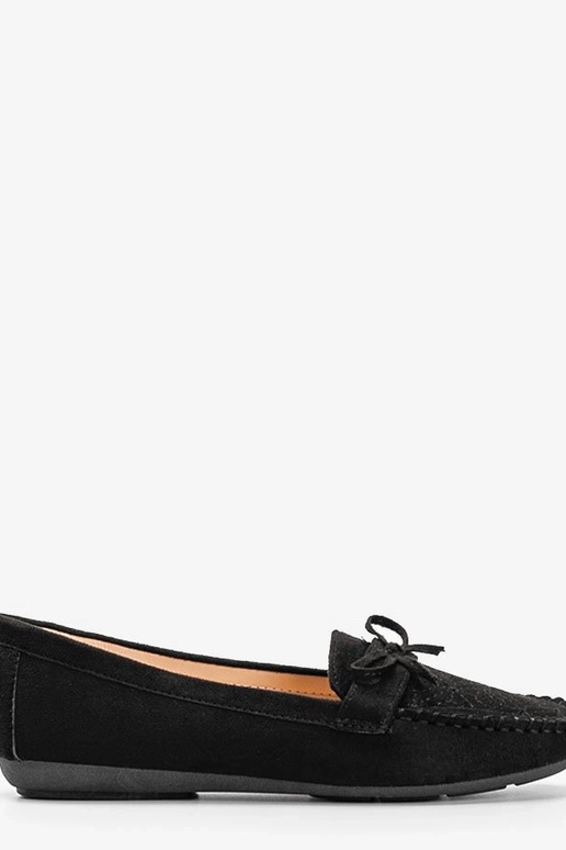 Mocasines negros con diseño calado Maura