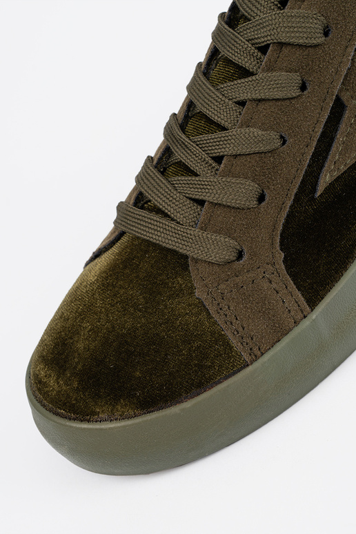 de color caqui Zapatos de mujer con un asterisco de color caqui Zapatos de mujer con un asterisco