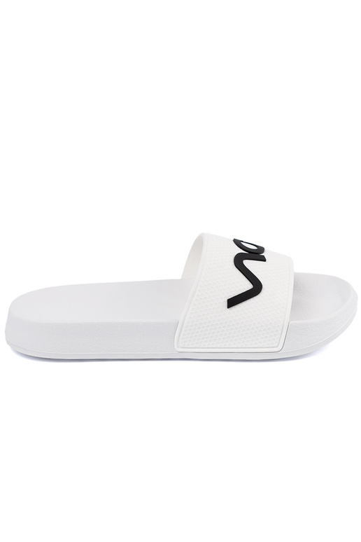 el color blanco Zapatillas con una nota