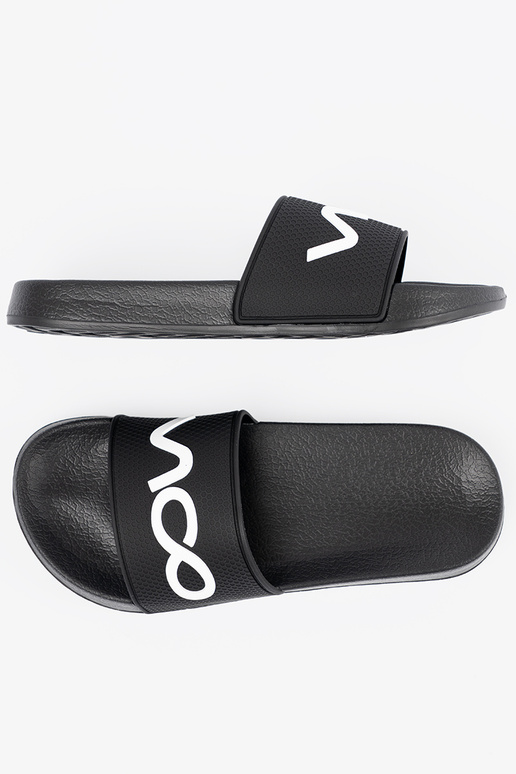 de color negro Zapatillas con una nota