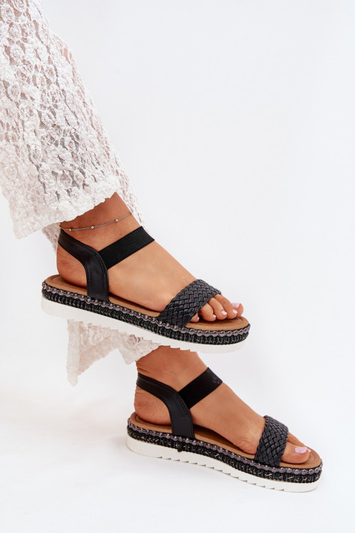 Sandalias de mujer Con Trenza En una plataforma decorada de color negro Velara Sandalias de mujer Con Trenza En una plataforma decorada de color negro Velara