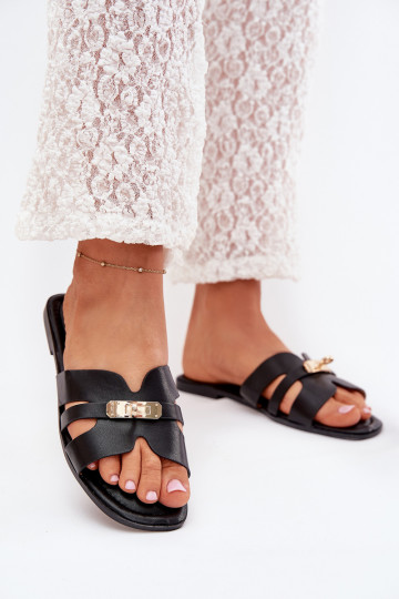 Chanclas planas negras para mujer con rayas y detalles dorados Kerenza 2