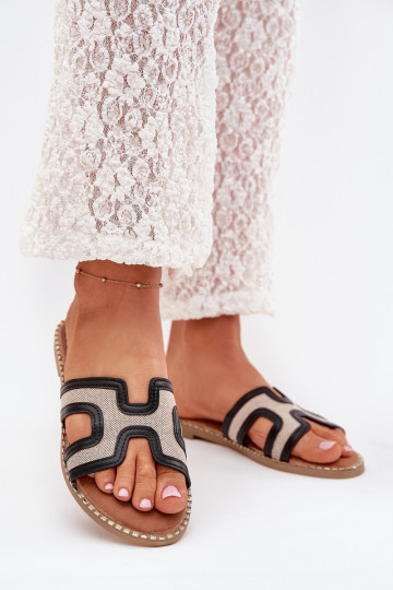 zapatillas de mujer con tacones anchos de color negro Vereya