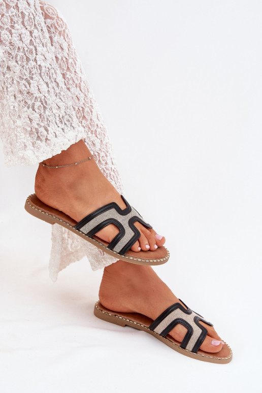 zapatillas de mujer con tacones anchos de color negro Vereya