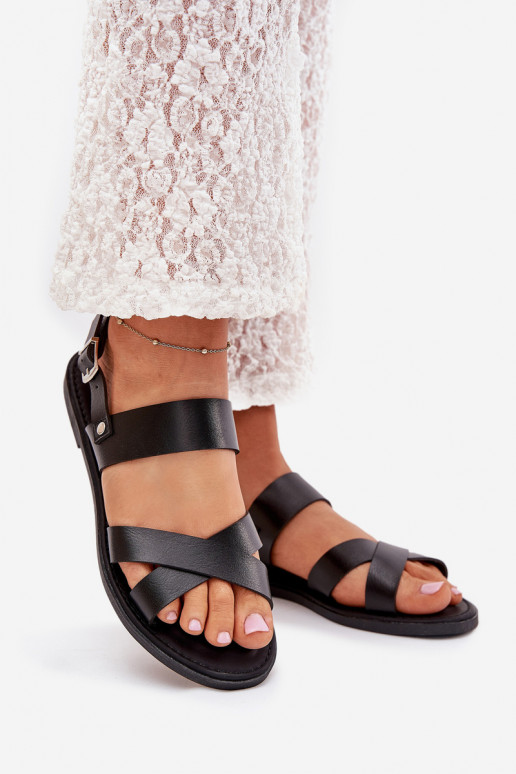 Sandalias planas para mujer. de cuero ecológico de color negro Kalira Sandalias planas para mujer. de cuero ecológico de color negro Kalira