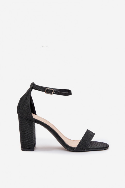 con brillo Sandalias de tacón alto para mujer. de color negro Kavina