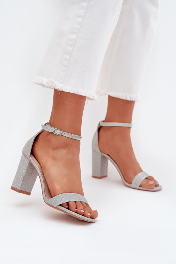con brillo Sandalias de tacón alto para mujer. color plata Kavina 2